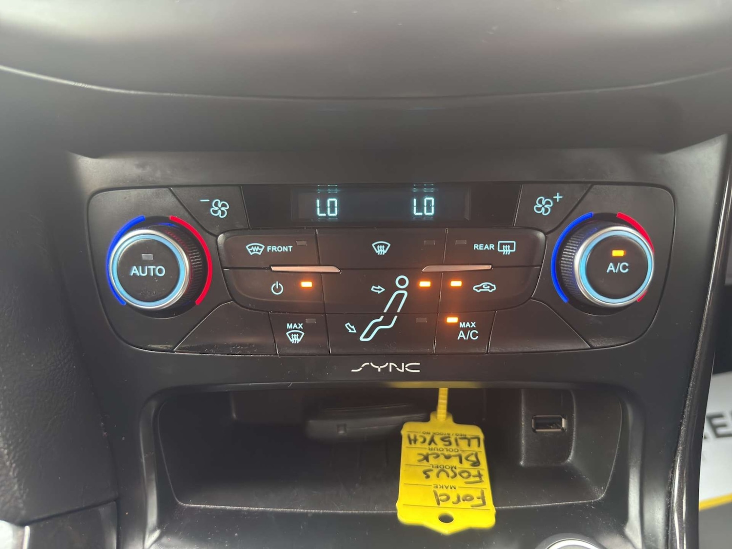 Used Ford Focus 2015 for sale - 76313289: Photo 30