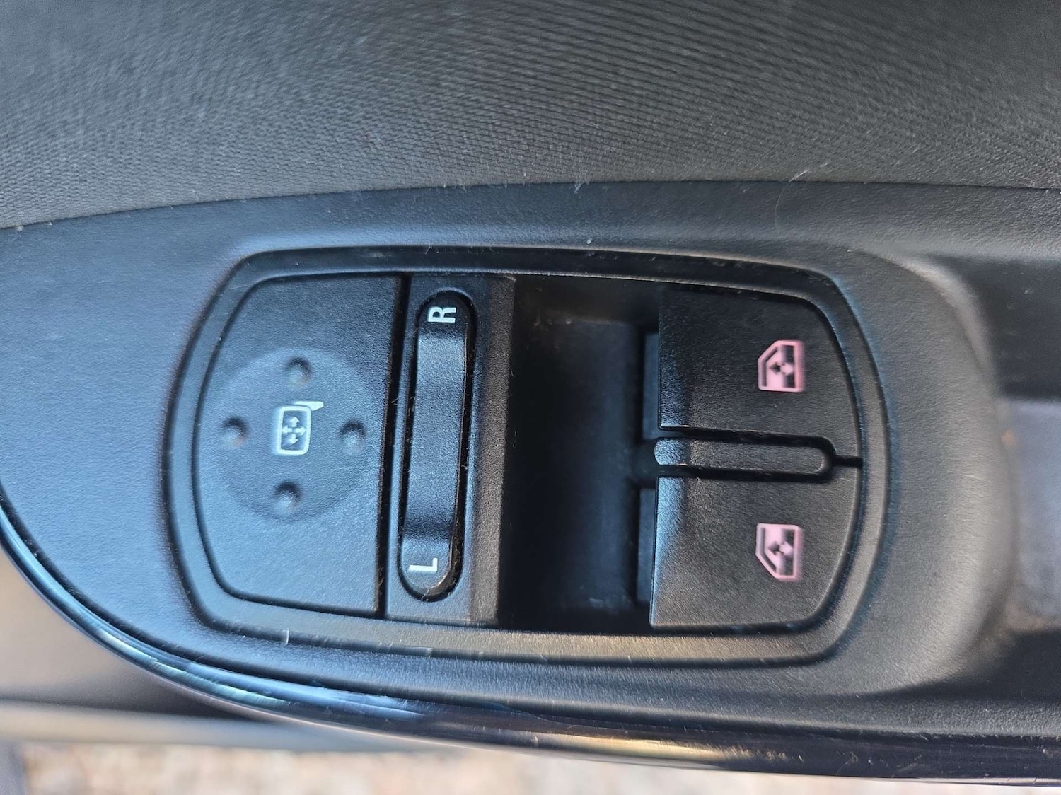 Vehicle 33