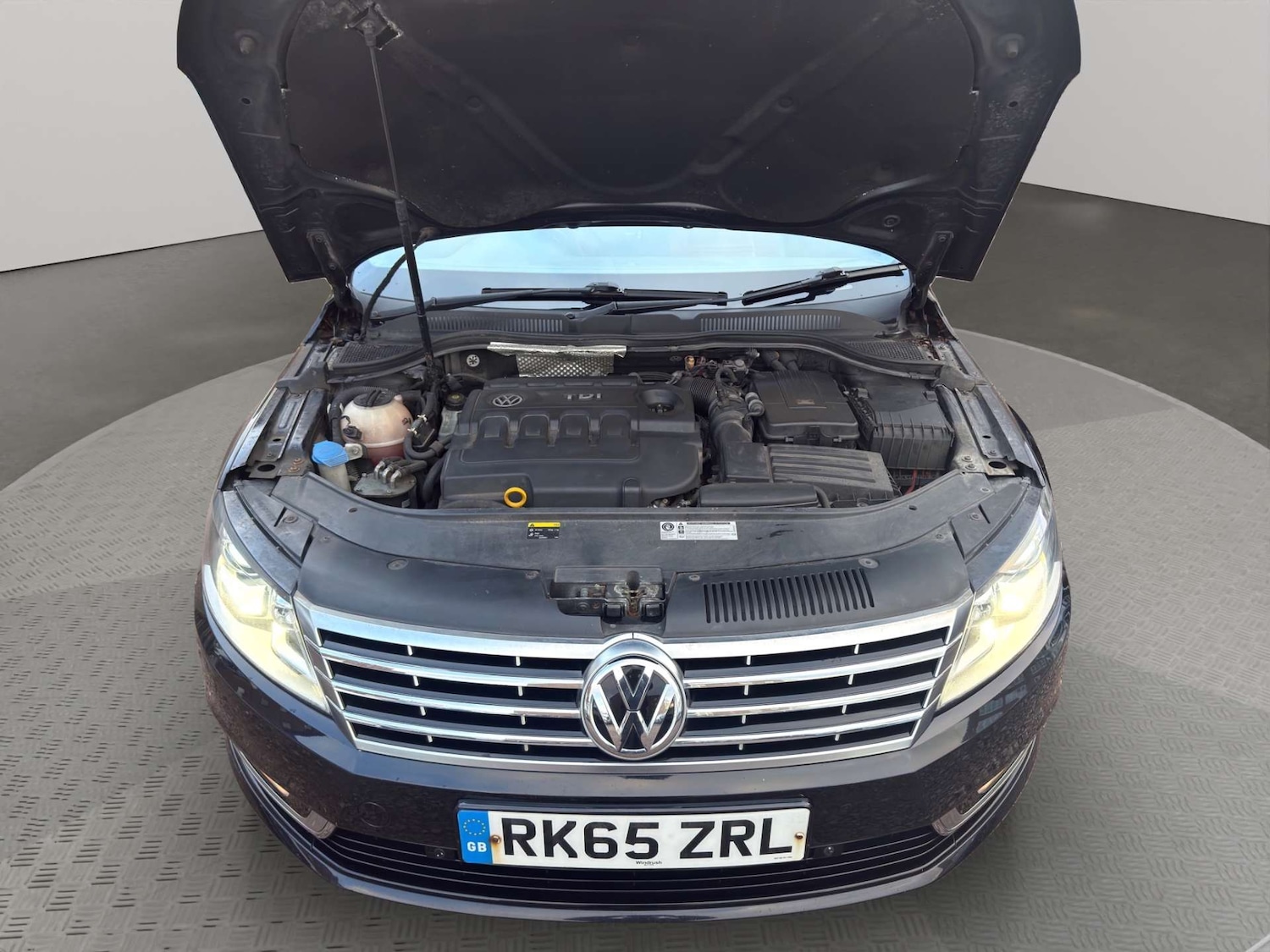 Used Volkswagen CC 2015 for sale - 77591970: Photo 2