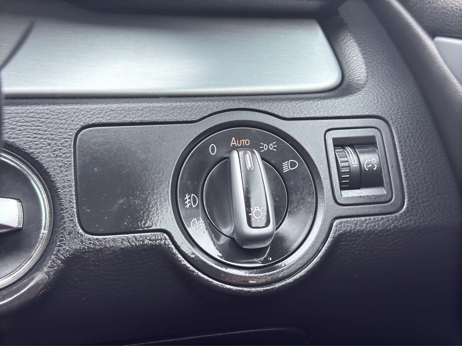 Used Volkswagen CC 2015 for sale - 77591970: Photo 41