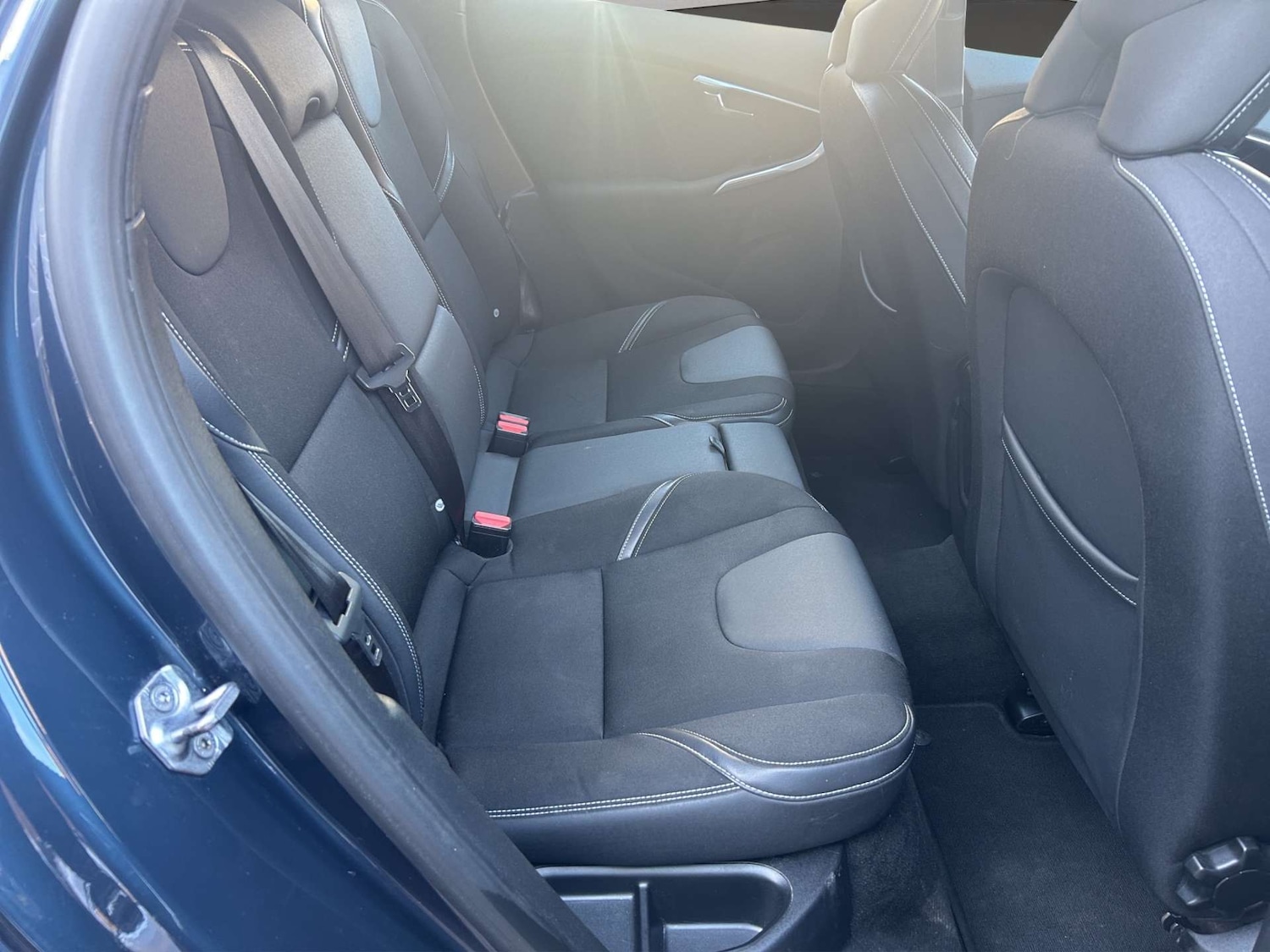 Used Volvo V40 2016 for sale - 77717777: Photo 14