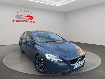 2016 - 2.0 V40 Momentum T2 5dr