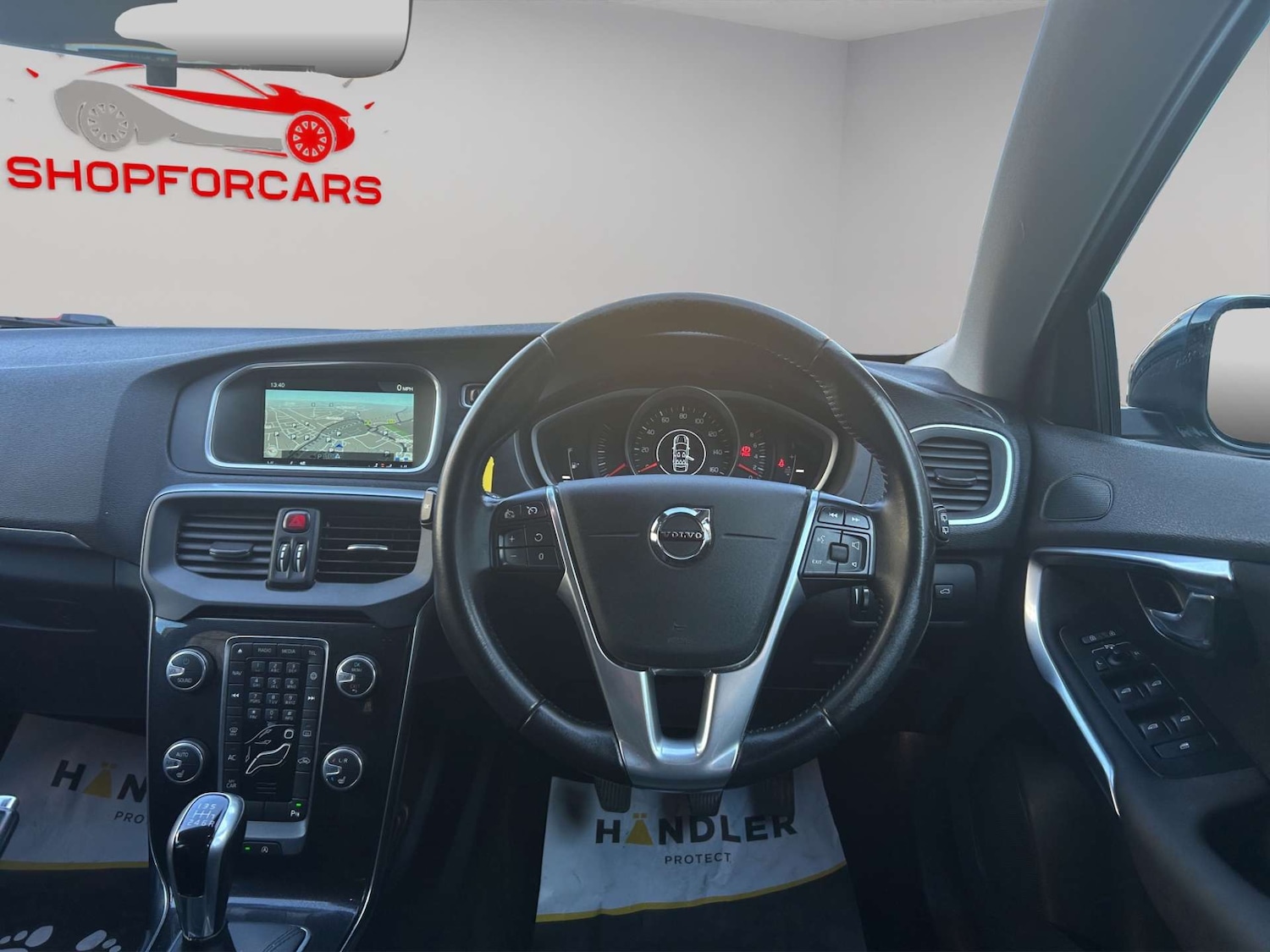 Used Volvo V40 2016 for sale - 77717777: Photo 22