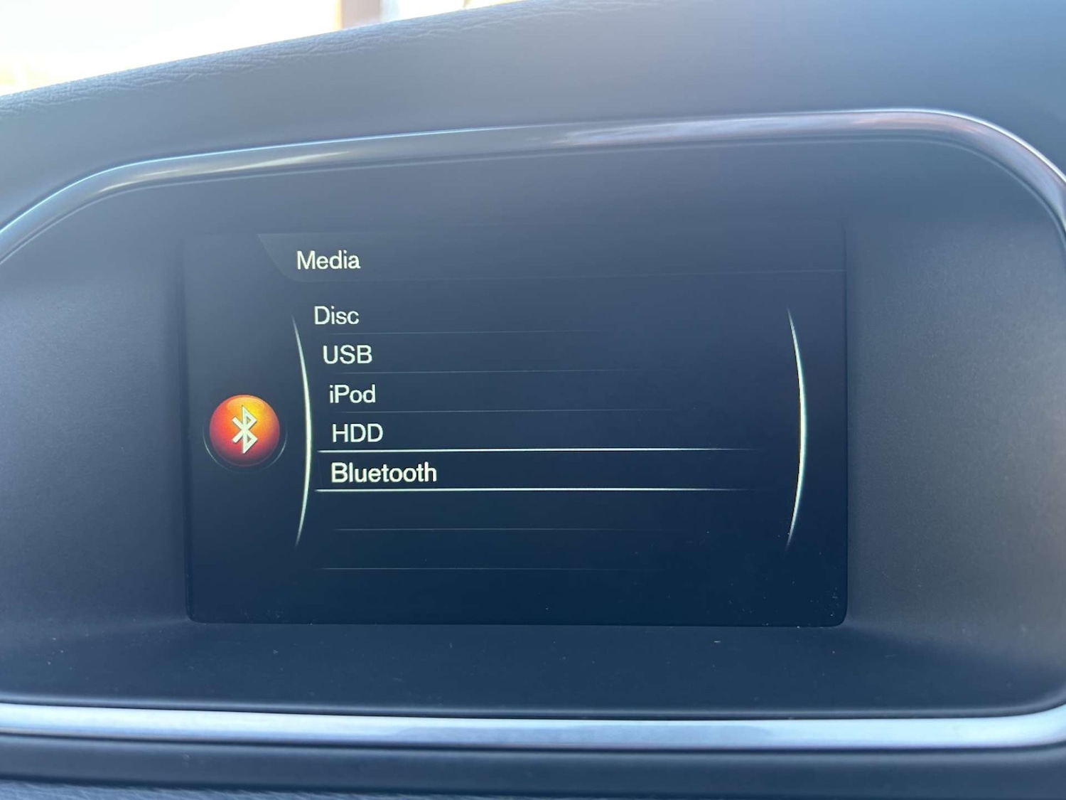 Used Volvo V40 2016 for sale - 77717777: Photo 28