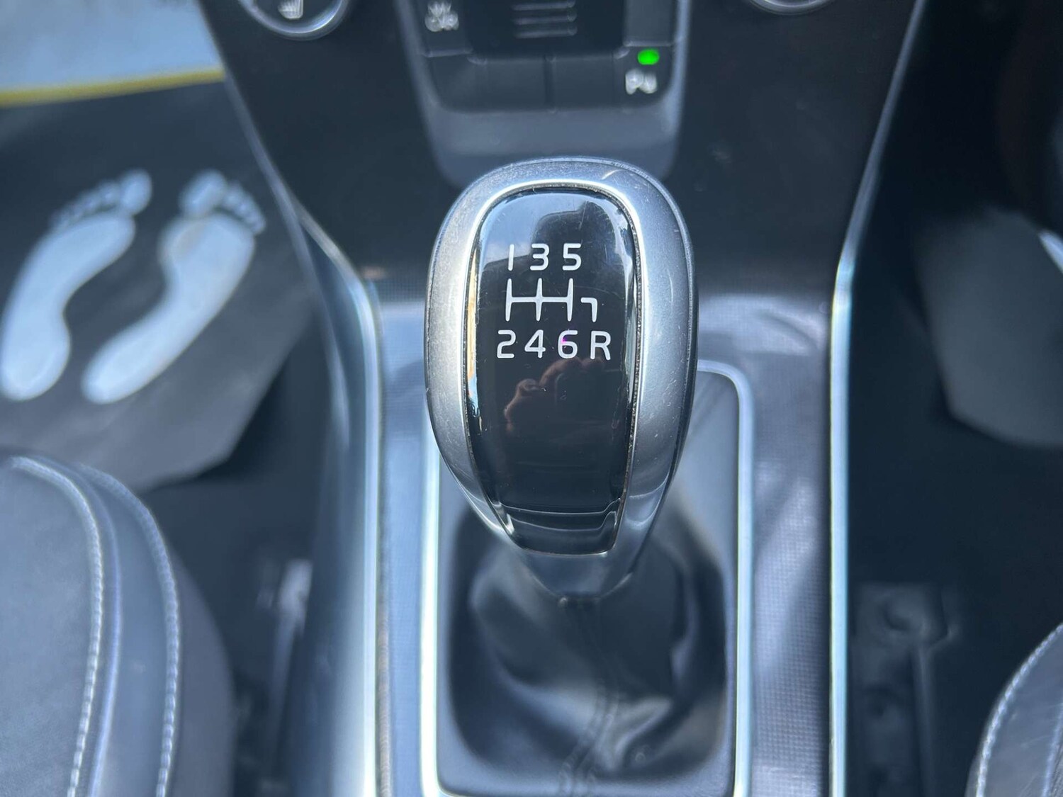 Used Volvo V40 2016 for sale - 77717777: Photo 39