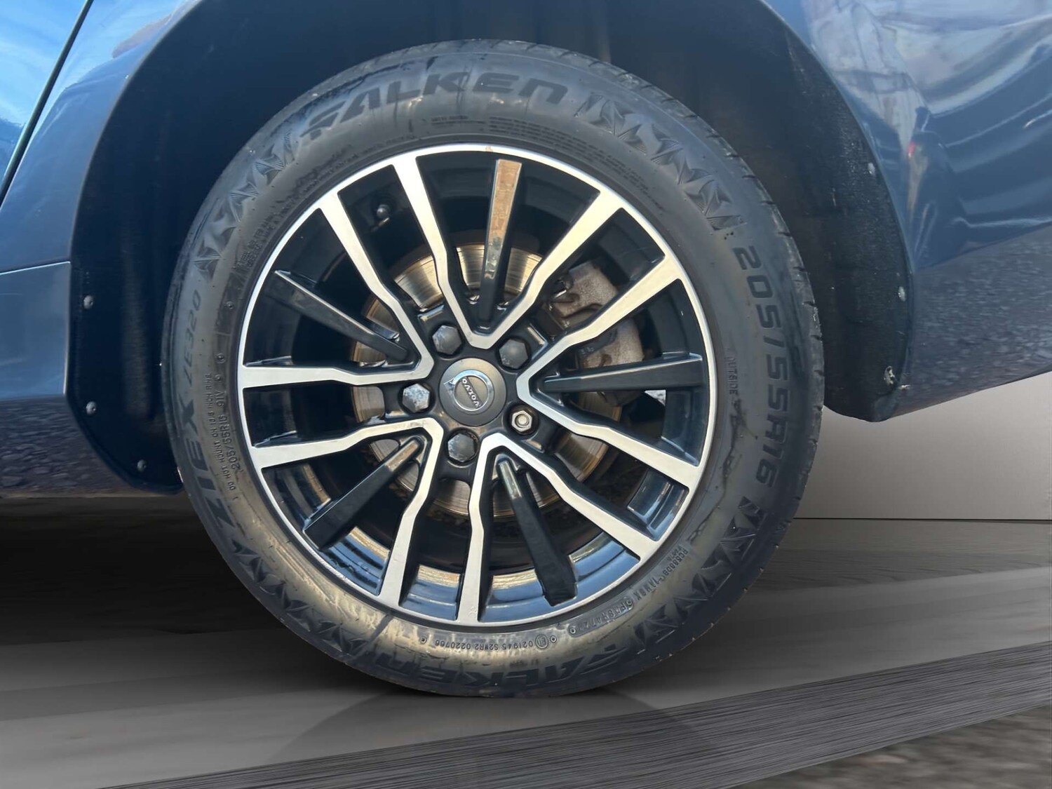 Used Volvo V40 2016 for sale - 77717777: Photo 44