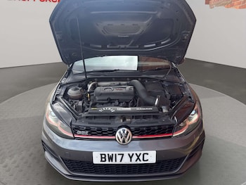 Used Volkswagen Golf 2017 for sale - 78837934: Photo