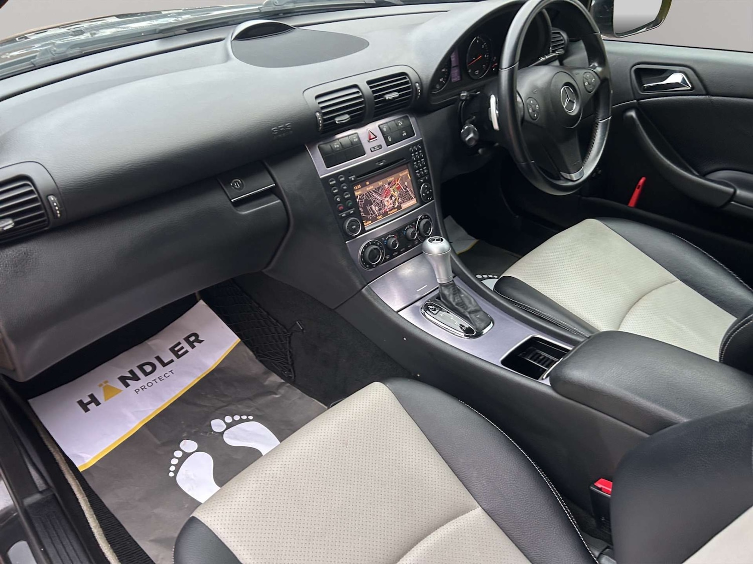 Used Mercedes-Benz CLC Class 2010 for sale - 77047455: Photo 16