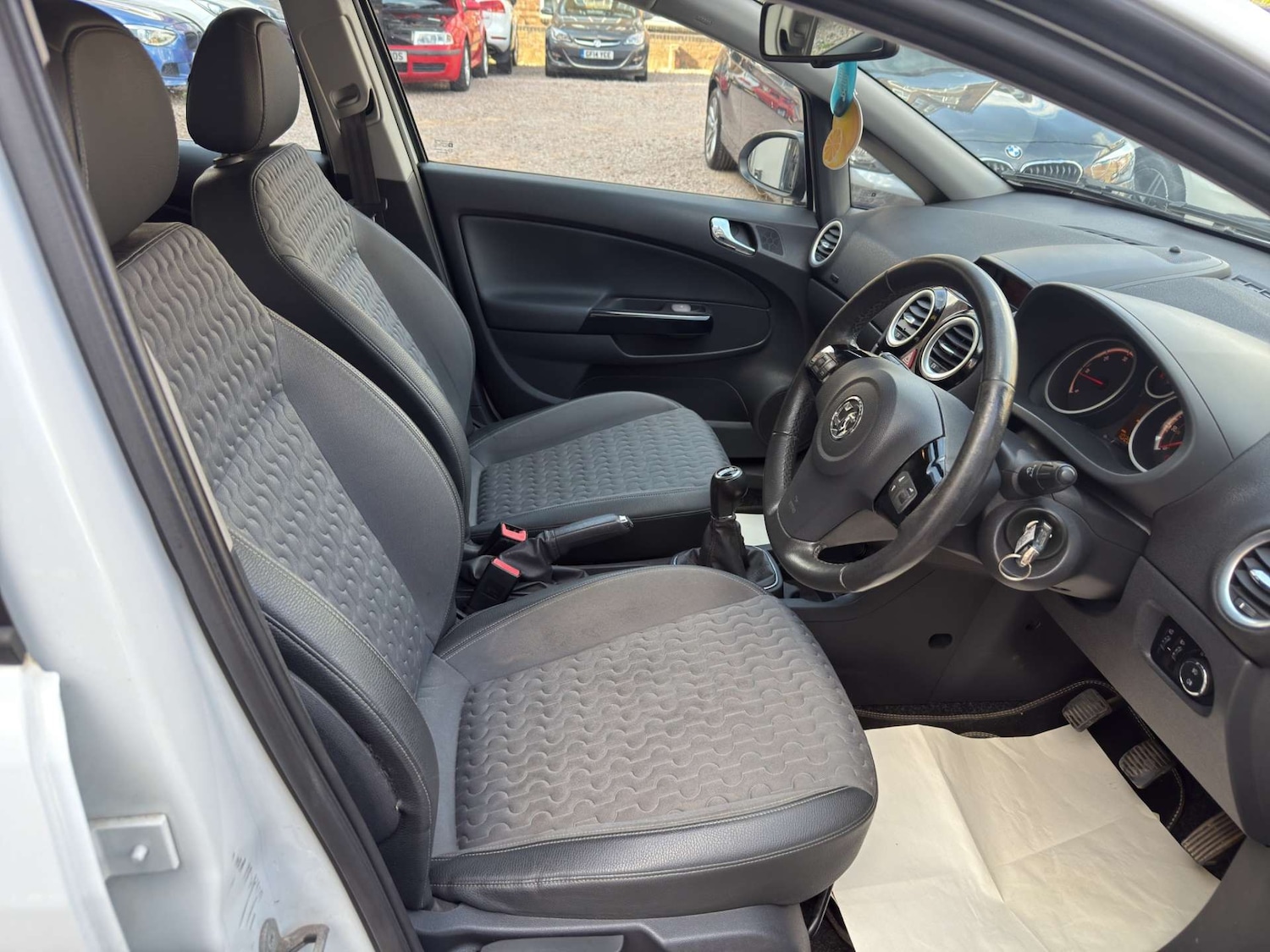 Vauxhall Corsa 2014 - 1.2 SE CDTI ecoFLEX 73 5dr - Image 13