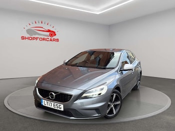 Used Volvo V40 2017 for sale - 77551275: Photo