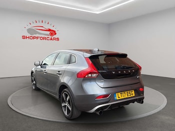 Used Volvo V40 2017 for sale - 77551275: Photo