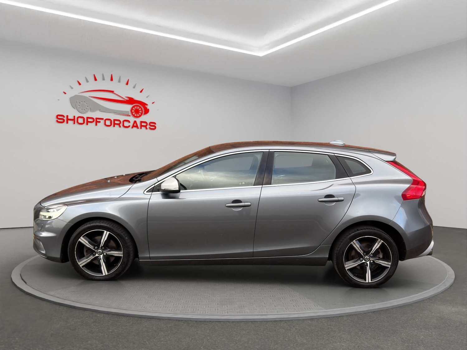 Used Volvo V40 2017 for sale - 77551275: Photo 6