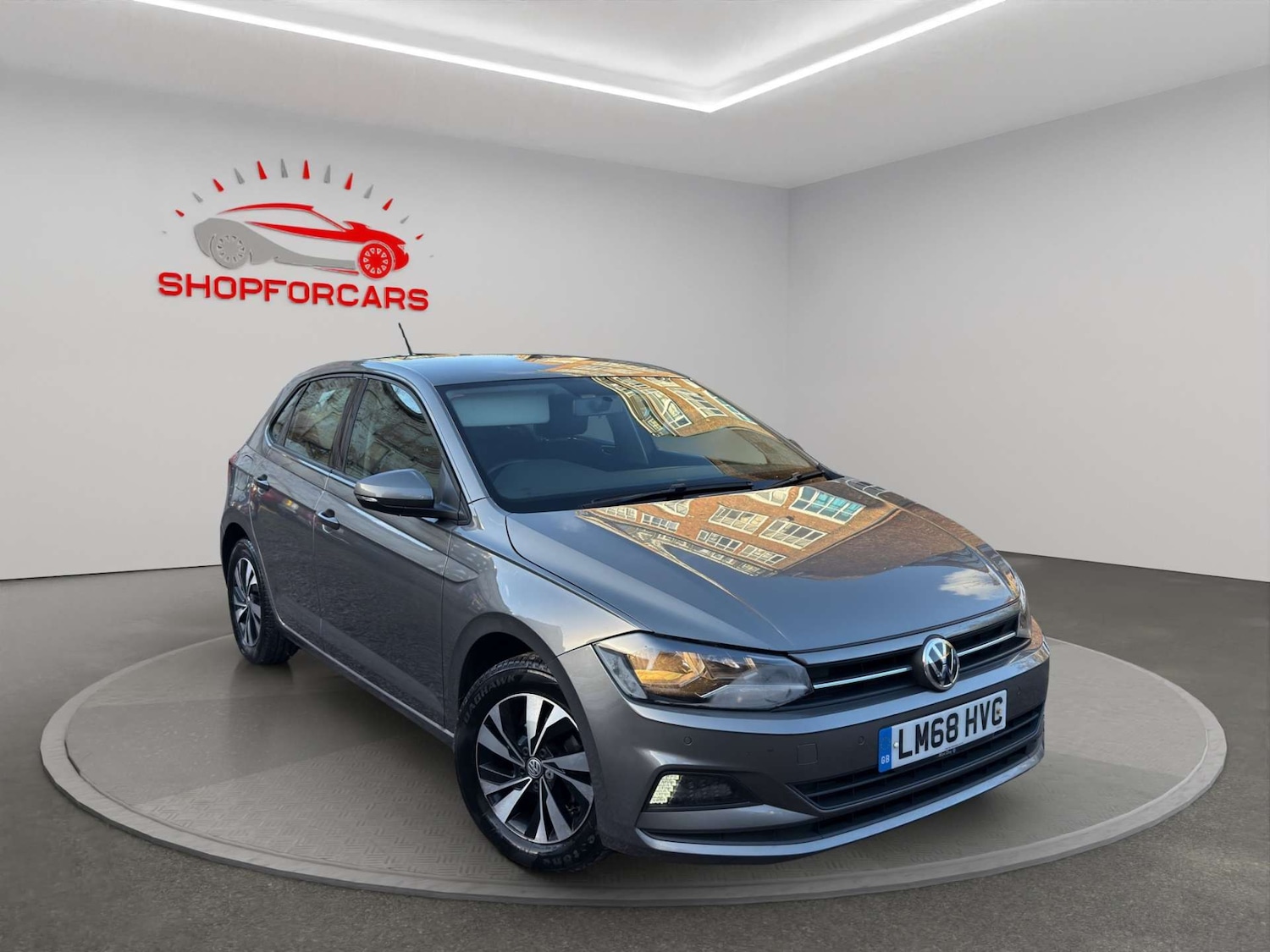 Used Volkswagen Polo 2018 for sale - 76737880: Photo 1