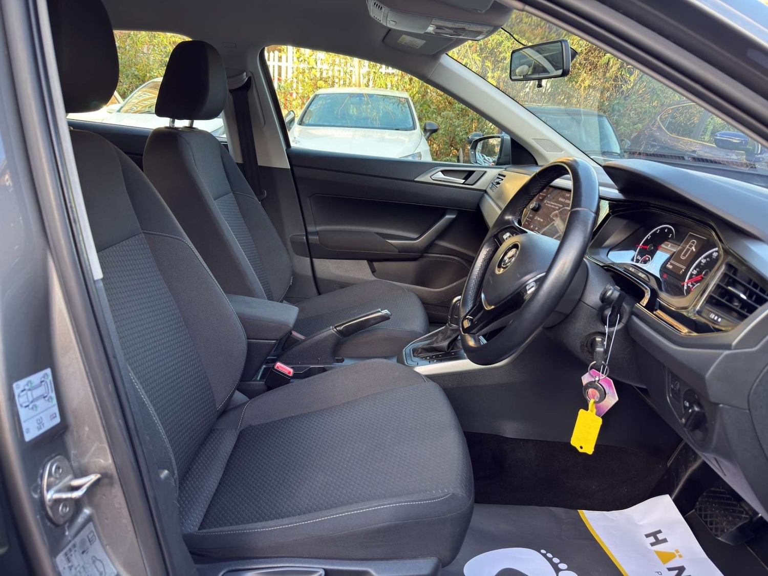 Used Volkswagen Polo 2018 for sale - 76737880: Photo 12