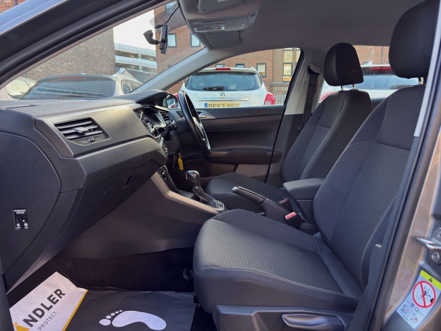 Used Volkswagen Polo 2018 for sale - 76737880: Photo 17