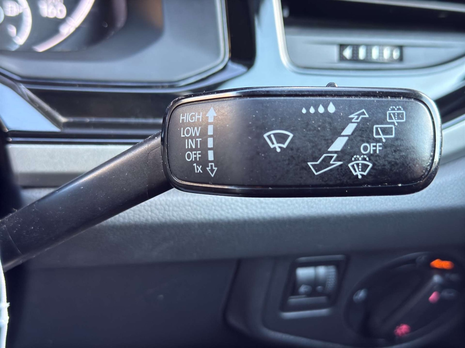 Used Volkswagen Polo 2018 for sale - 76737880: Photo 33