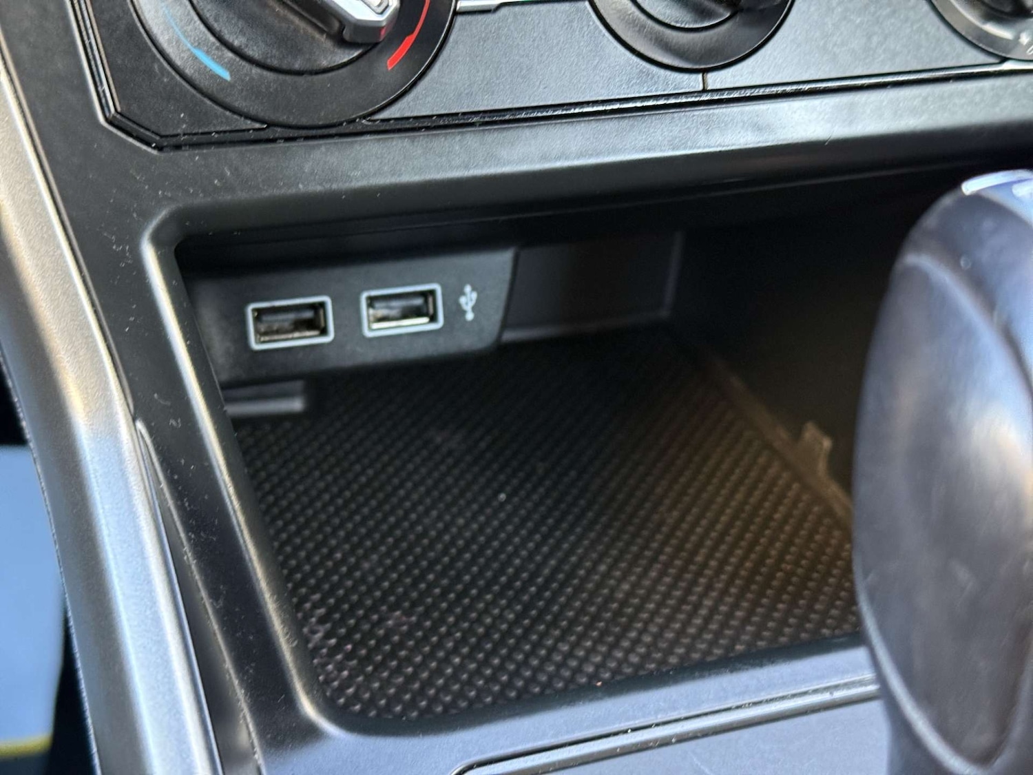 Used Volkswagen Polo 2018 for sale - 76737880: Photo 40