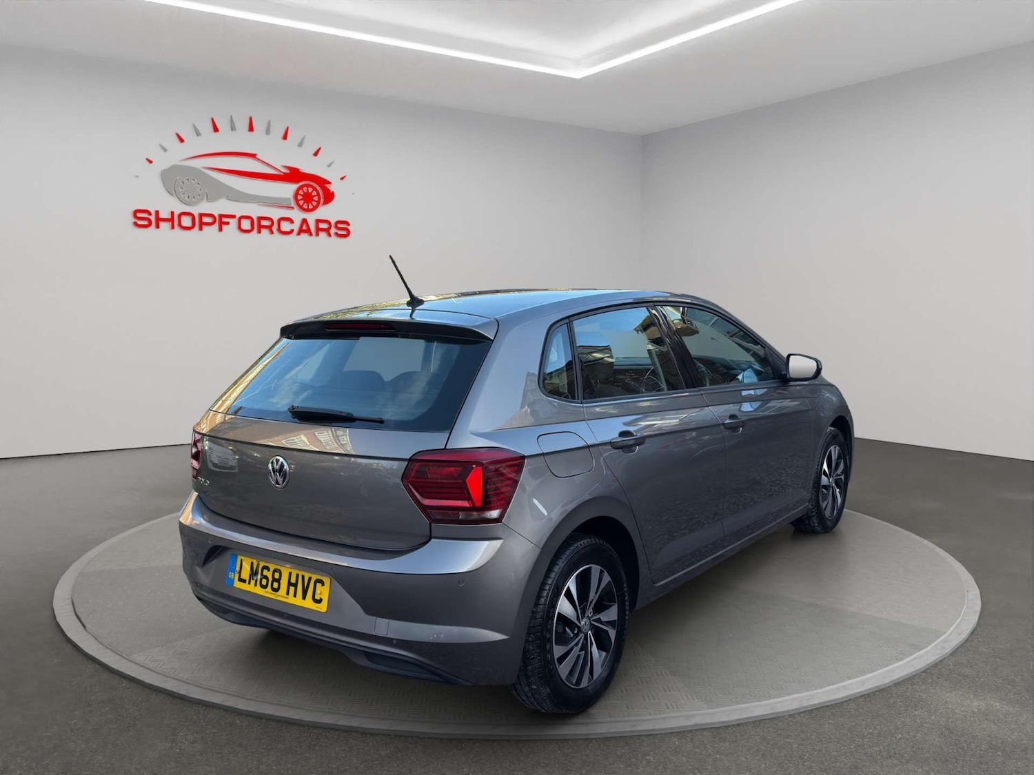 Used Volkswagen Polo 2018 for sale - 76737880: Photo 5