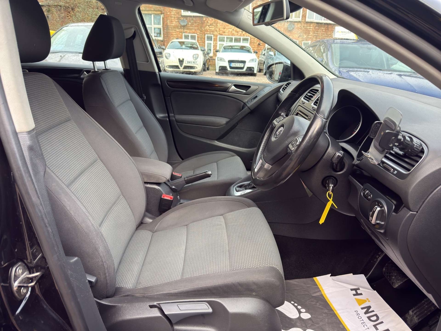 Used Volkswagen Golf 2012 for sale - 77180060: Photo 14