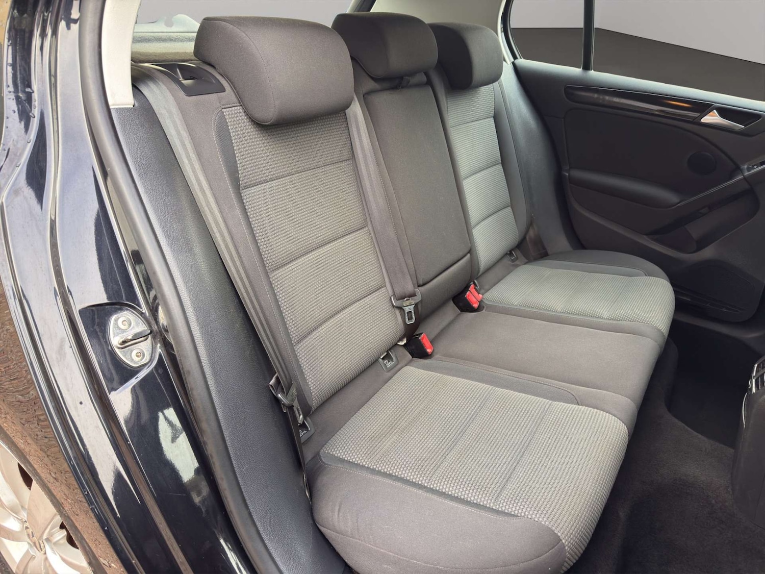 Used Volkswagen Golf 2012 for sale - 77180060: Photo 17