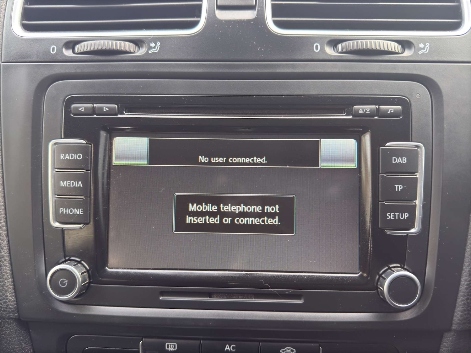 Used Volkswagen Golf 2012 for sale - 77180060: Photo 28