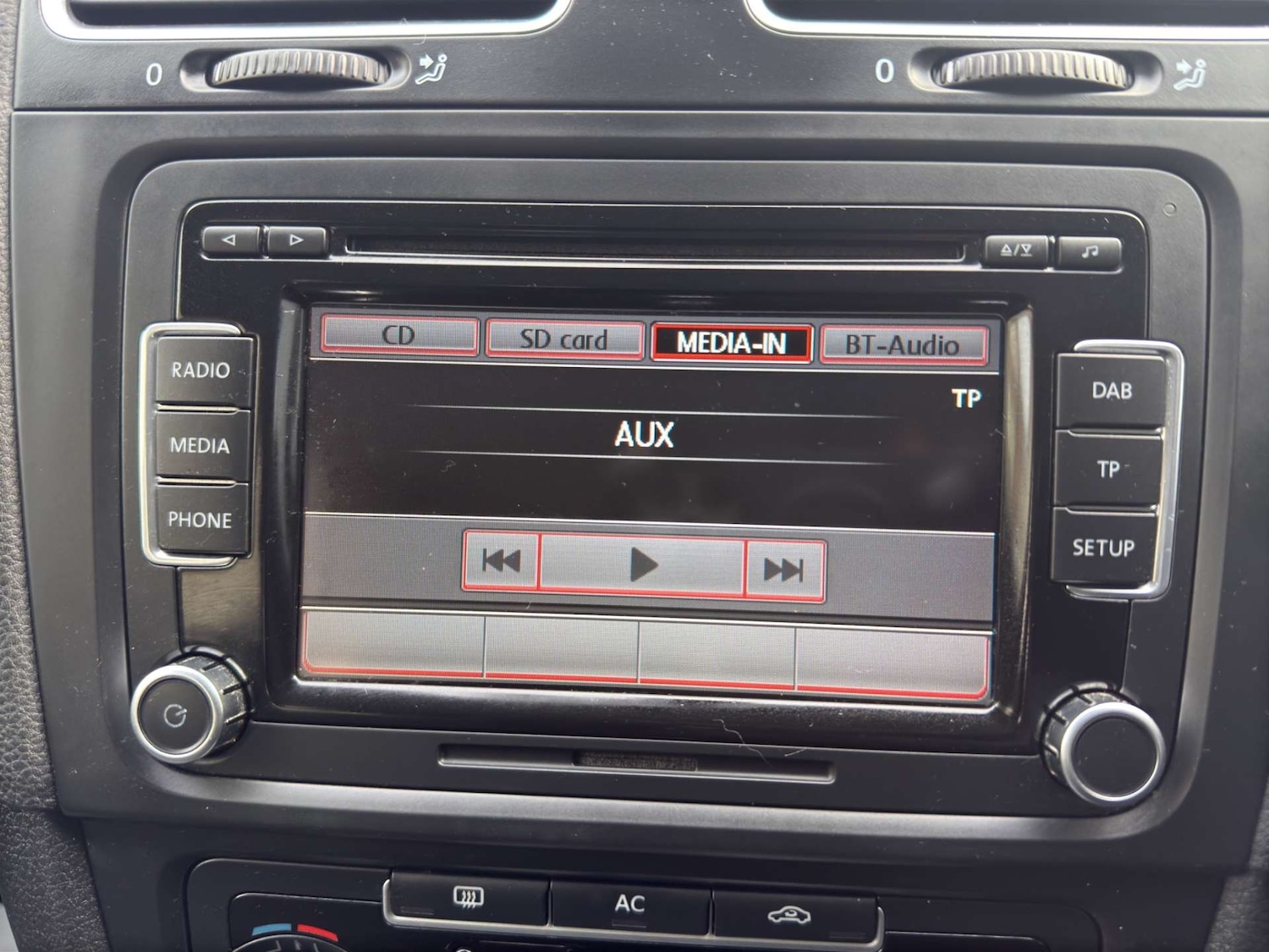 Used Volkswagen Golf 2012 for sale - 77180060: Photo 29