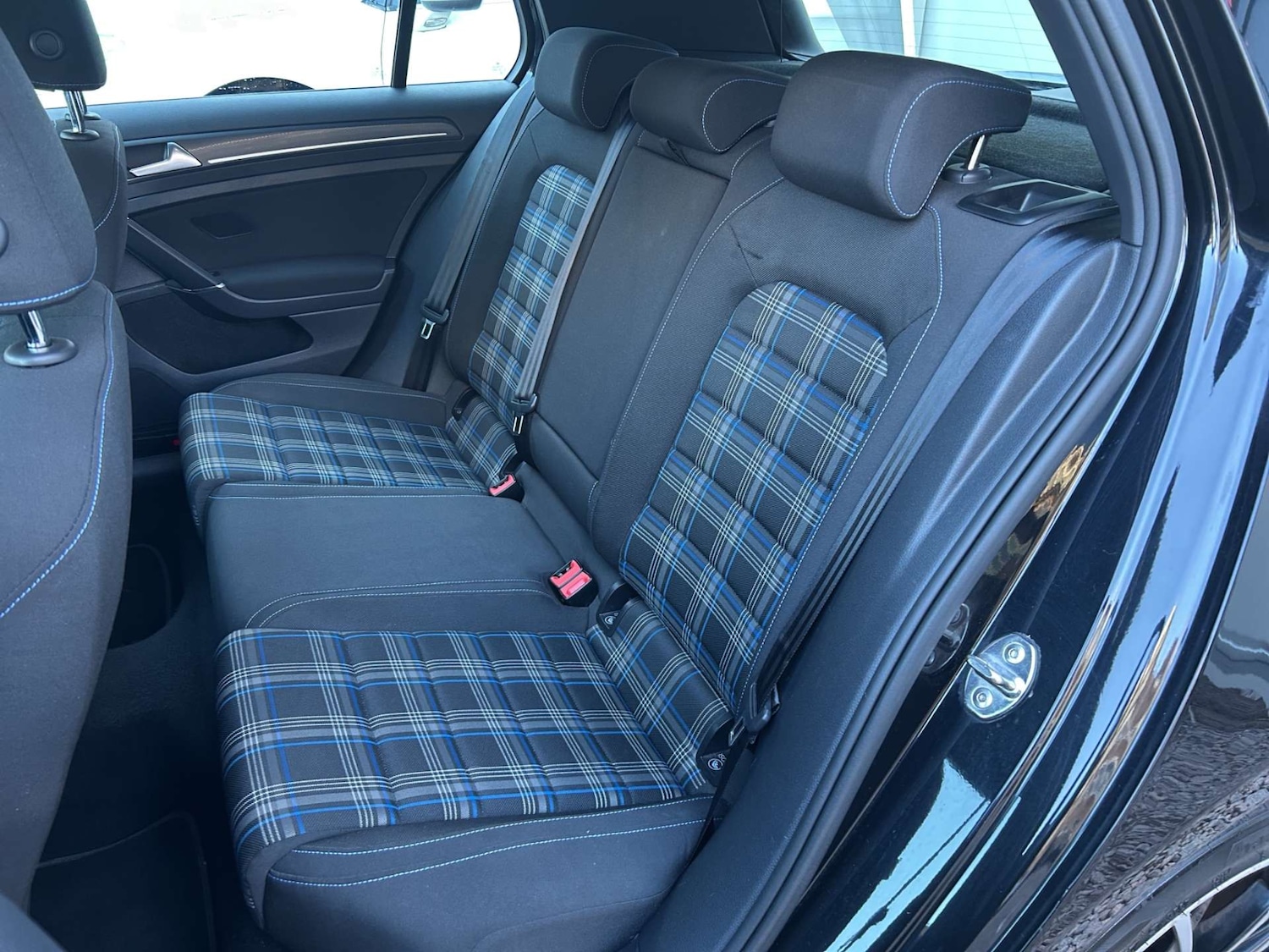 Used Volkswagen Golf 2017 for sale - 77437512: Photo 21