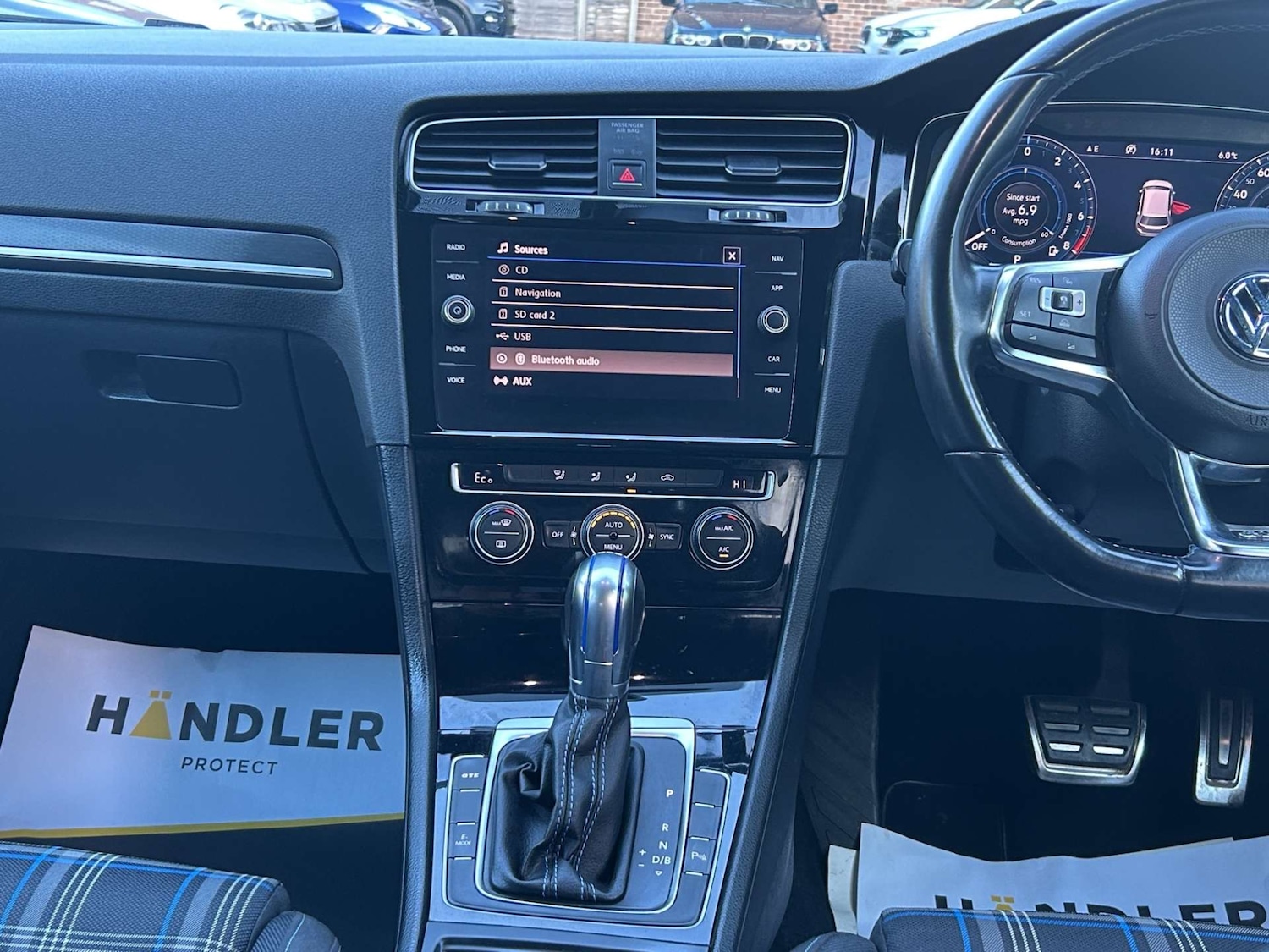 Used Volkswagen Golf 2017 for sale - 77437512: Photo 24