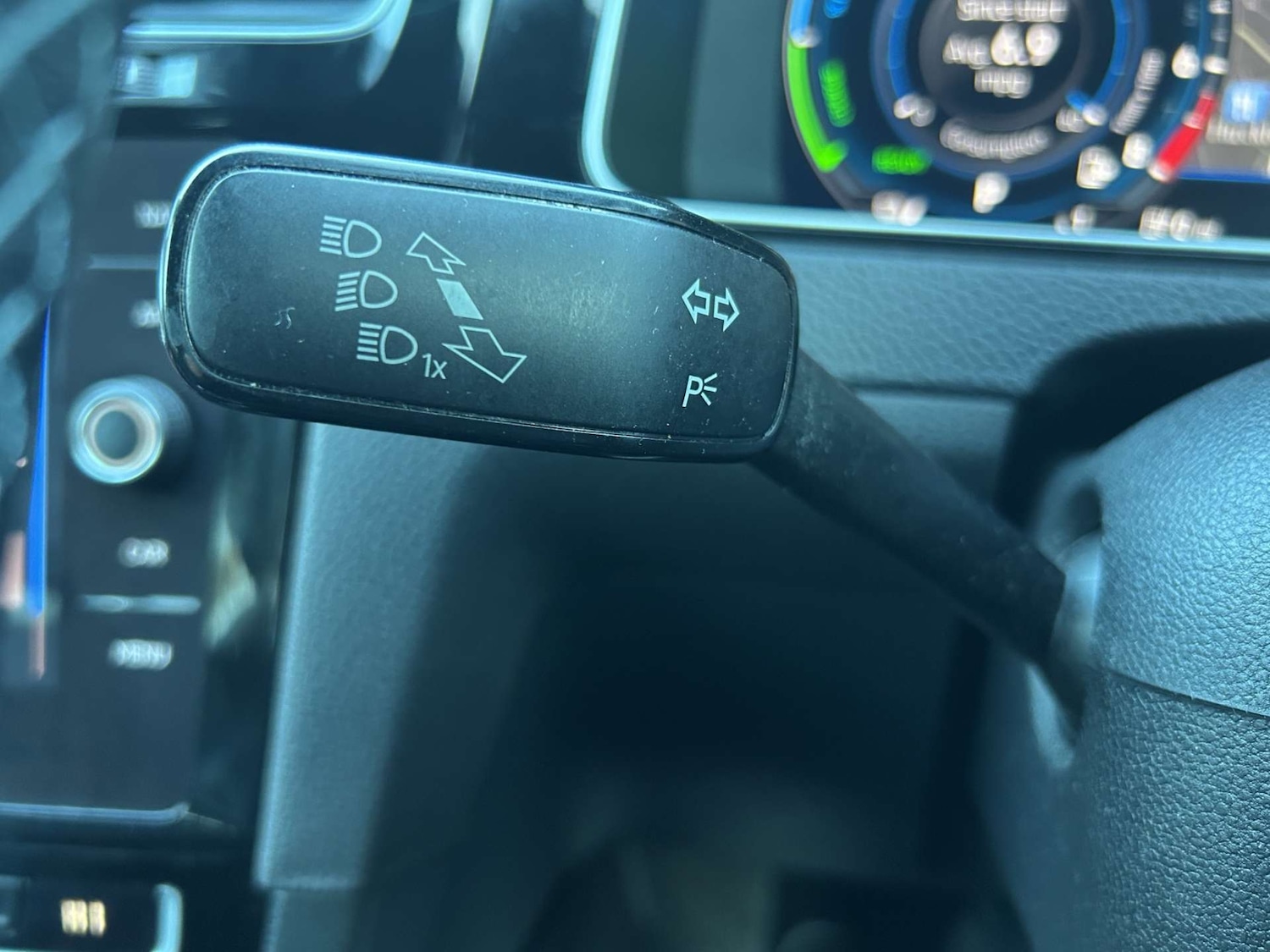 Used Volkswagen Golf 2017 for sale - 77437512: Photo 35