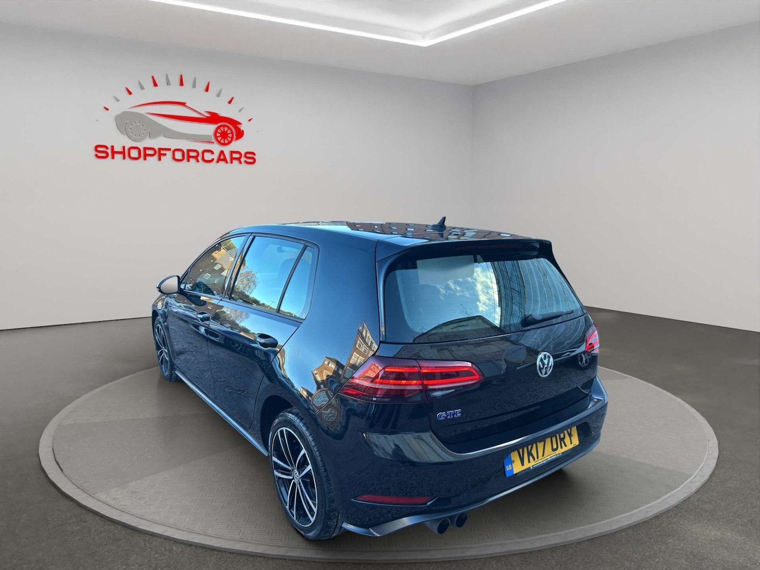 Used Volkswagen Golf 2017 for sale - 77437512: Photo 8