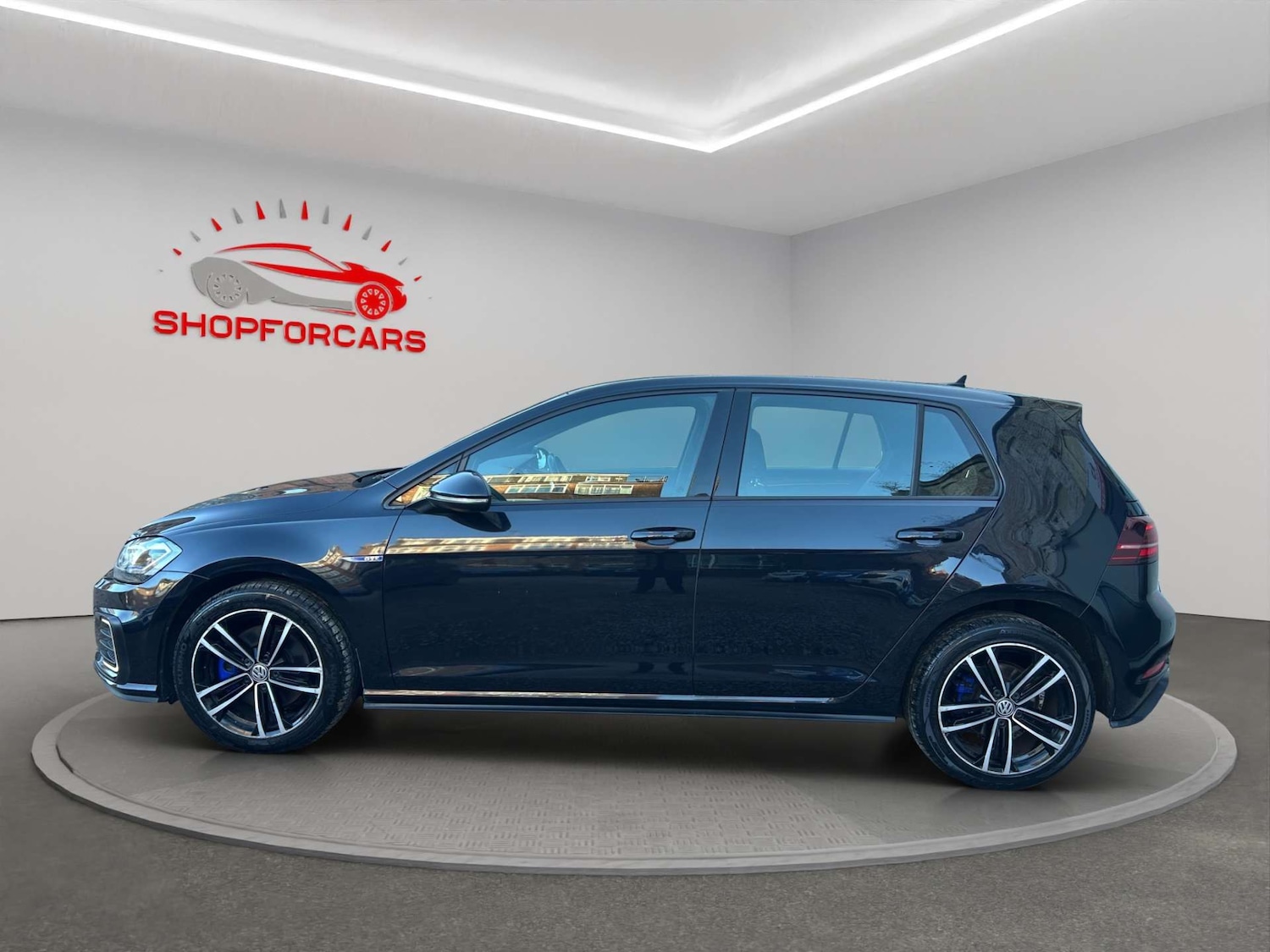 Used Volkswagen Golf 2017 for sale - 77437512: Photo 9
