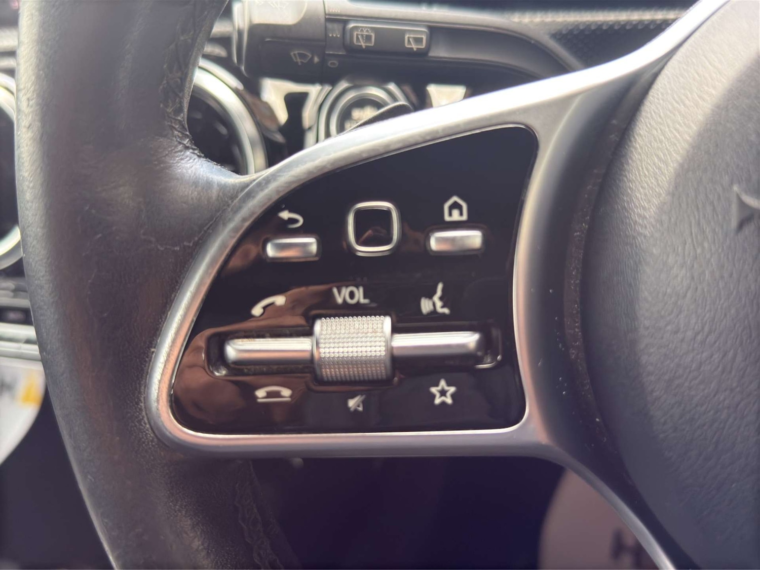 Used Mercedes-Benz A-Class 2019 for sale - 76352622: Photo 35