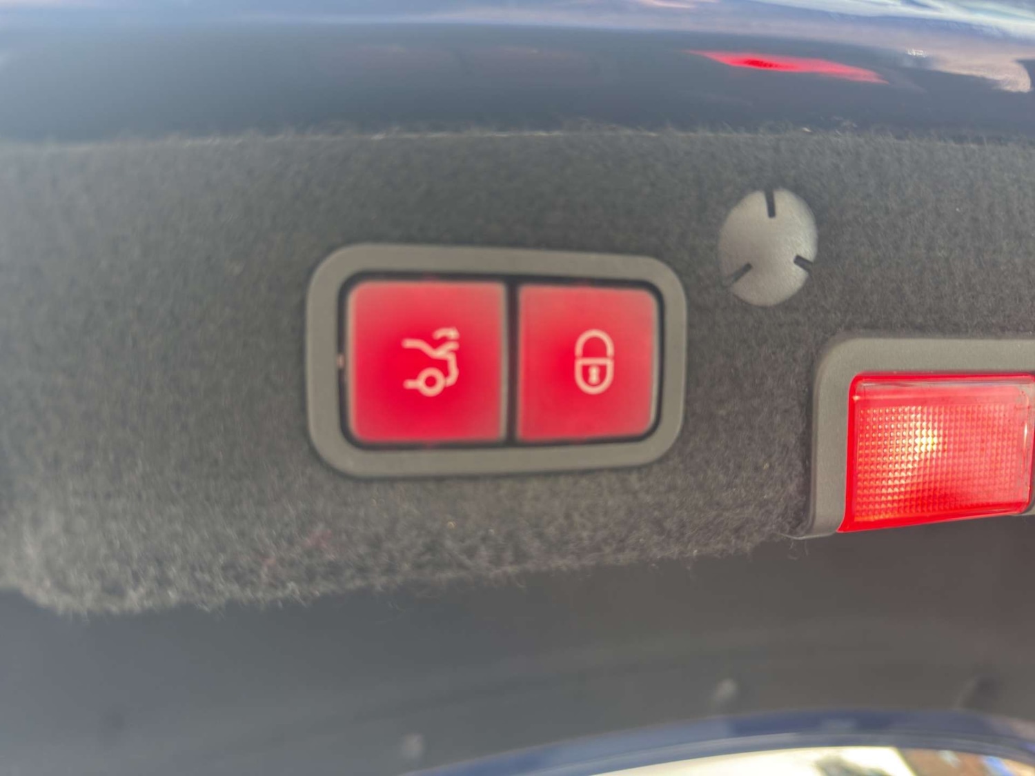 Used Mercedes-Benz C Class 2016 for sale - 77594873: Photo 8