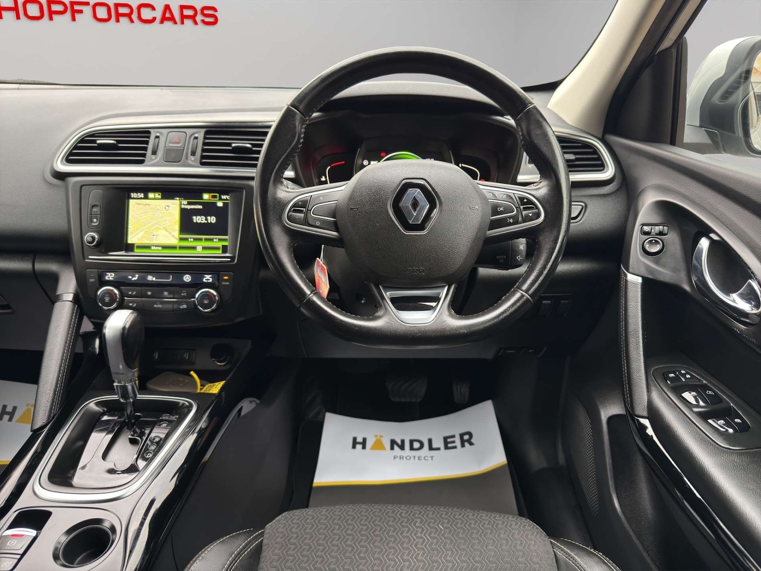 Used Renault Kadjar 2017 for sale - 76520337: Photo 12