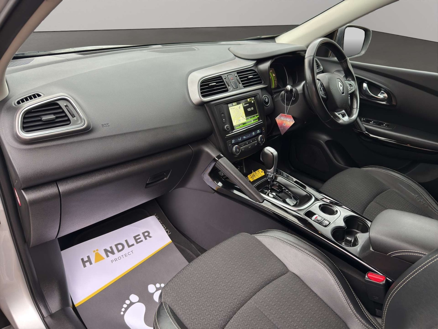 Used Renault Kadjar 2017 for sale - 76520337: Photo 18