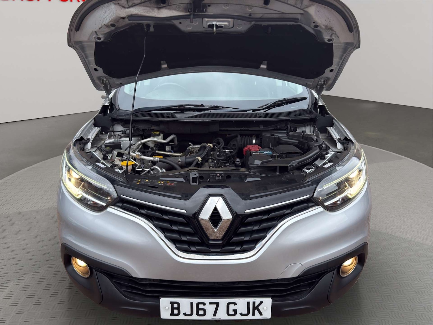 Used Renault Kadjar 2017 for sale - 76520337: Photo 2