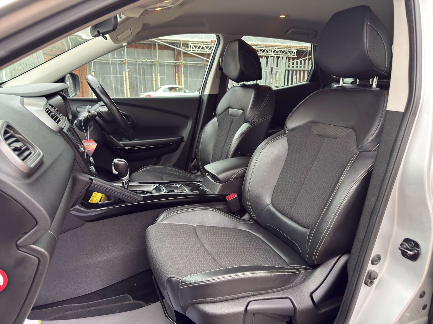 Used Renault Kadjar 2017 for sale - 76520337: Photo 20