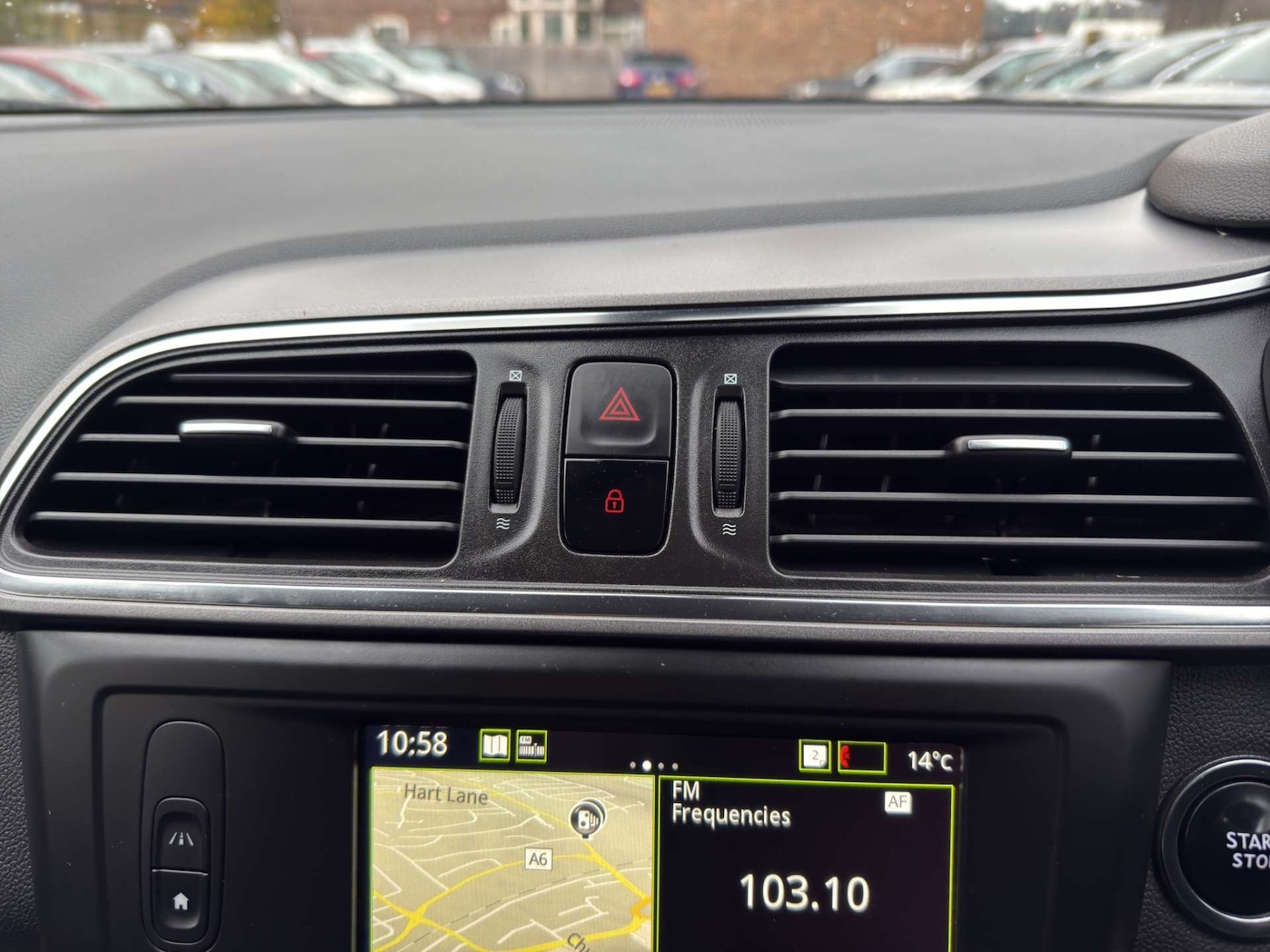 Used Renault Kadjar 2017 for sale - 76520337: Photo 26