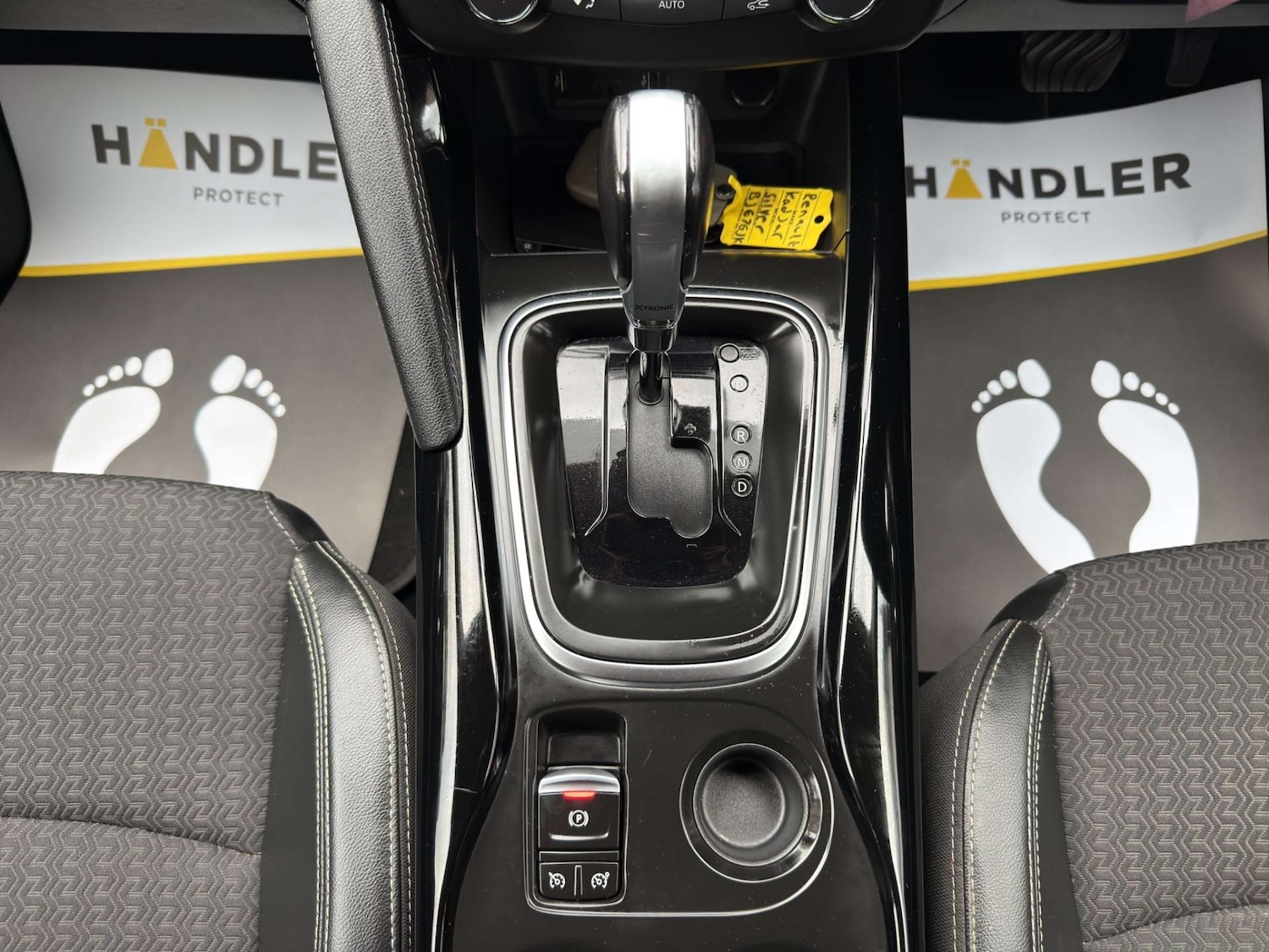 Used Renault Kadjar 2017 for sale - 76520337: Photo 37