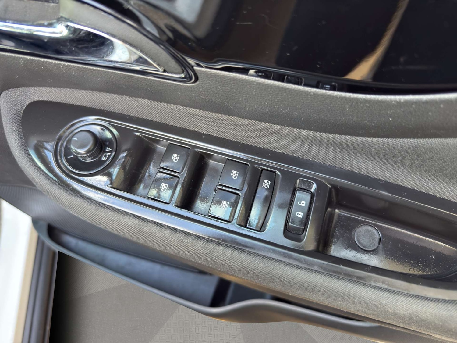 Used Vauxhall Mokka X 2018 for sale - 76278292: Photo 30