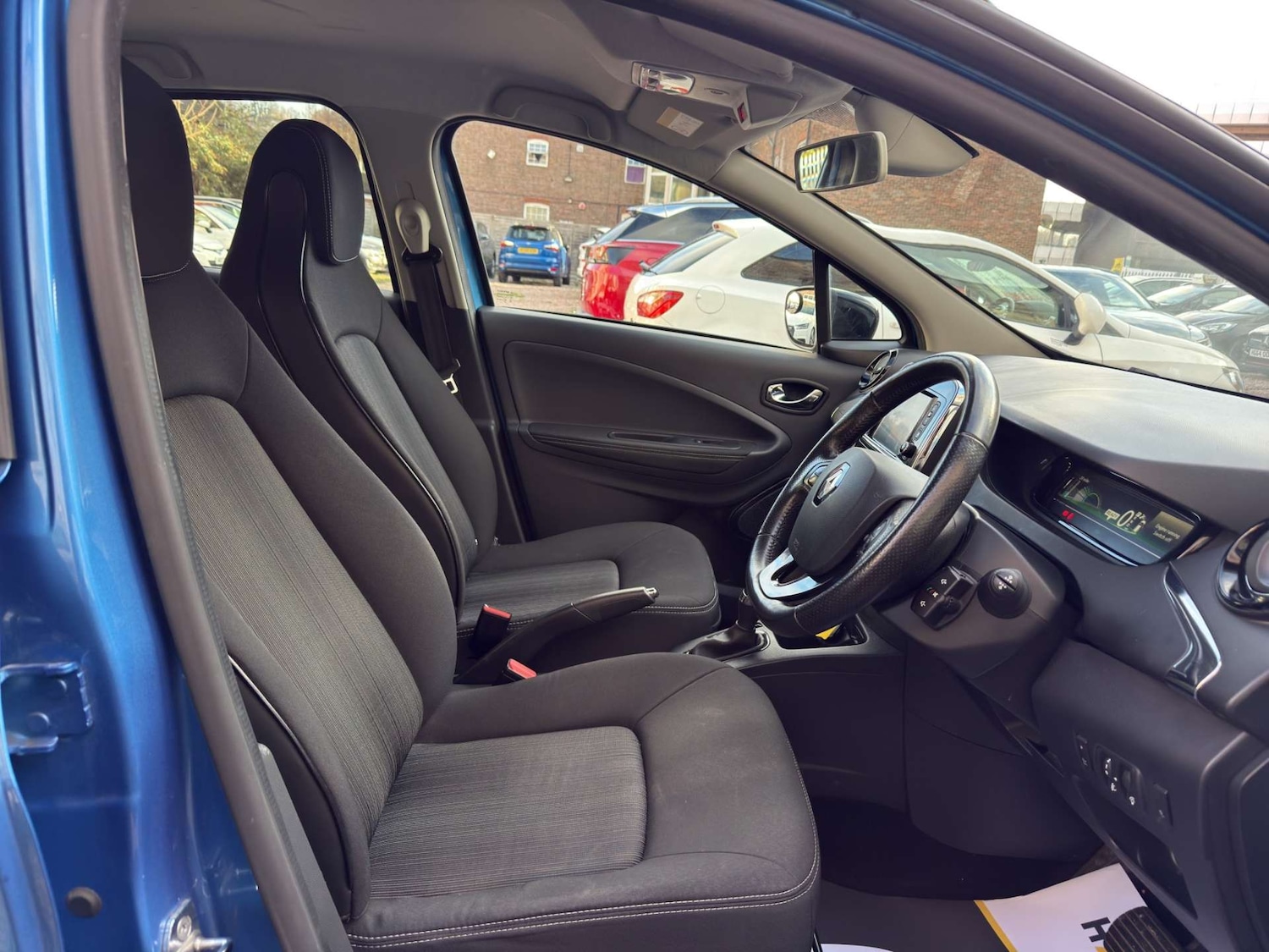 Used Renault Zoe 2019 for sale - 76706757: Photo 13