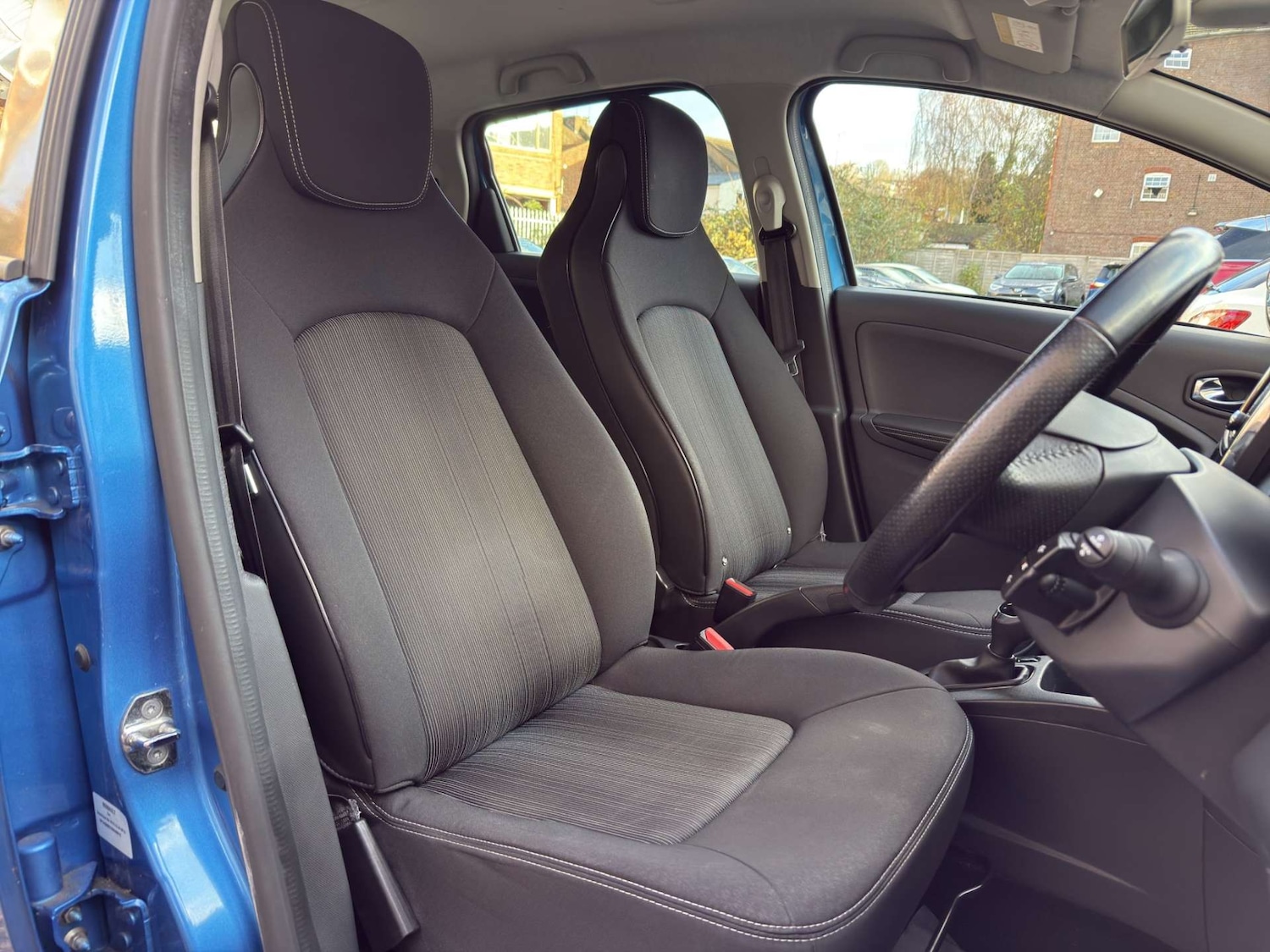 Used Renault Zoe 2019 for sale - 76706757: Photo 14