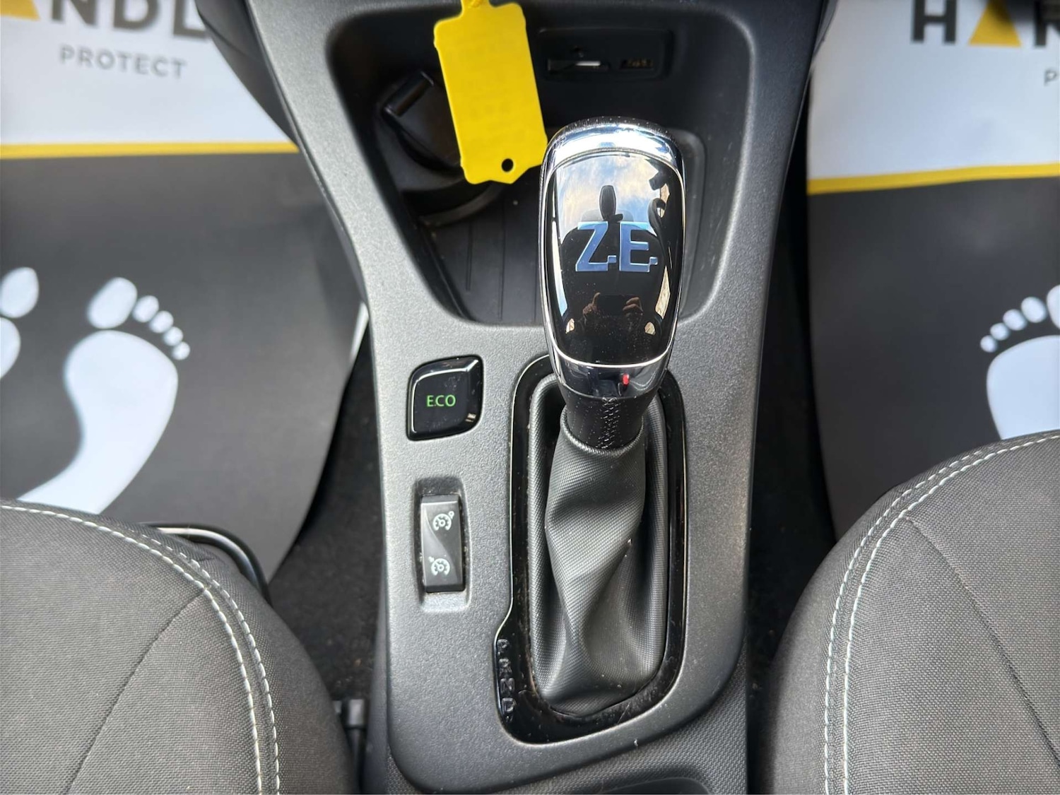 Used Renault Zoe 2019 for sale - 76706757: Photo 30