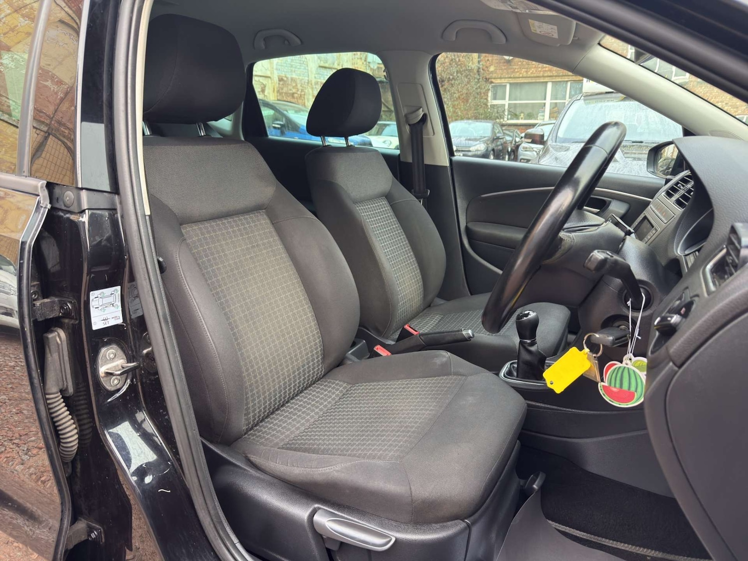 Used Volkswagen Polo 2016 for sale - 77241505: Photo 13