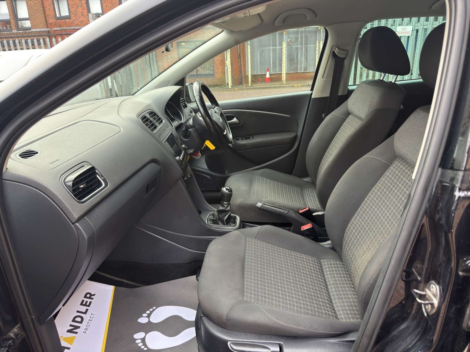 Used Volkswagen Polo 2016 for sale - 77241505: Photo 39