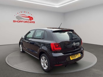 Used Volkswagen Polo 2016 for sale - 77241505: Photo