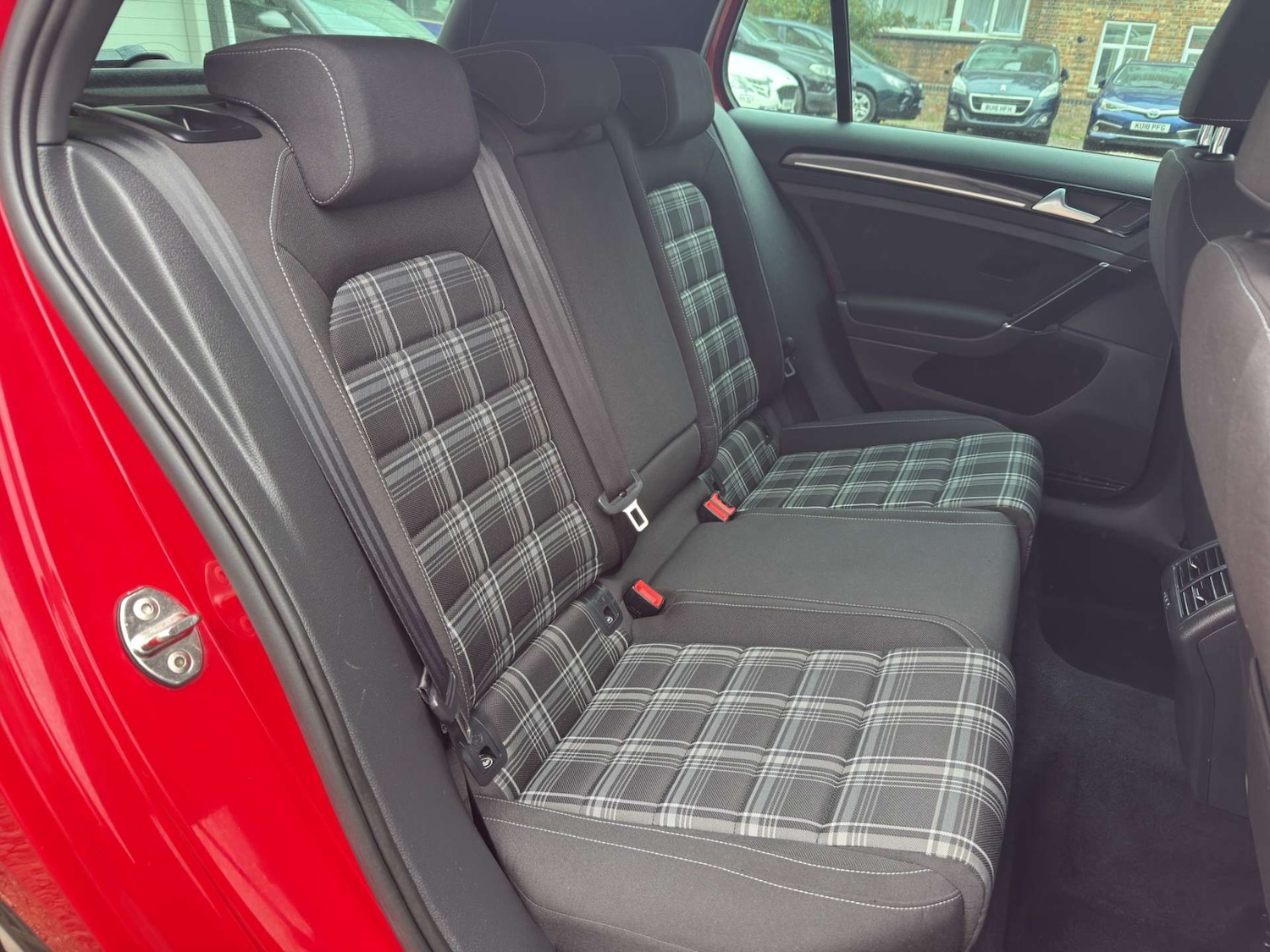 Used Volkswagen Golf 2015 for sale - 76219294: Photo 19