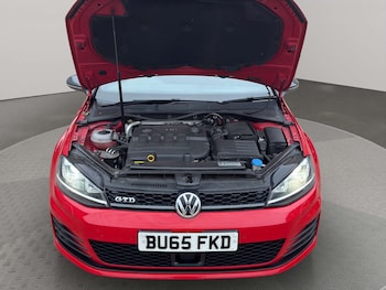 Used Volkswagen Golf 2015 for sale - 76219294: Photo