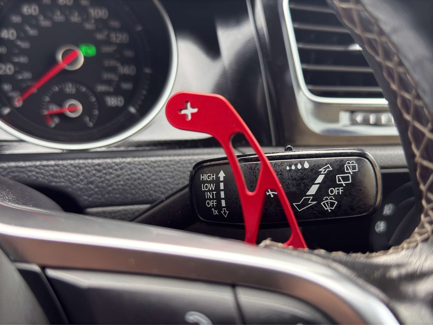 Used Volkswagen Golf 2015 for sale - 76219294: Photo 31