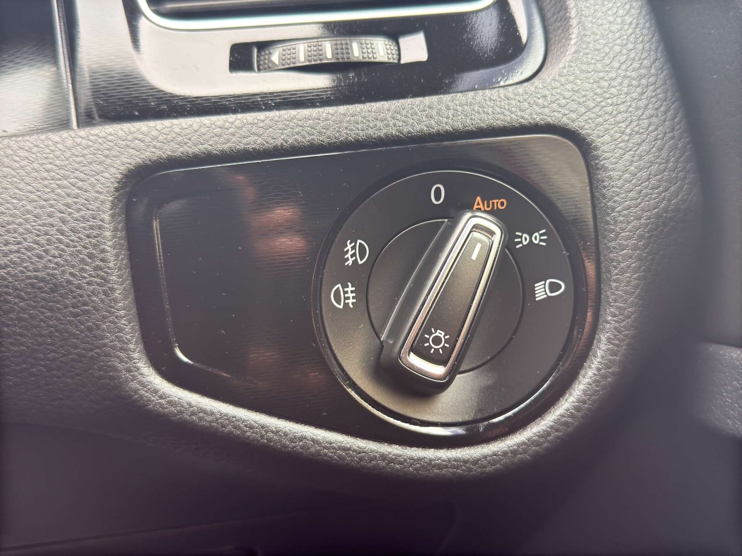 Used Volkswagen Golf 2015 for sale - 76219294: Photo 44